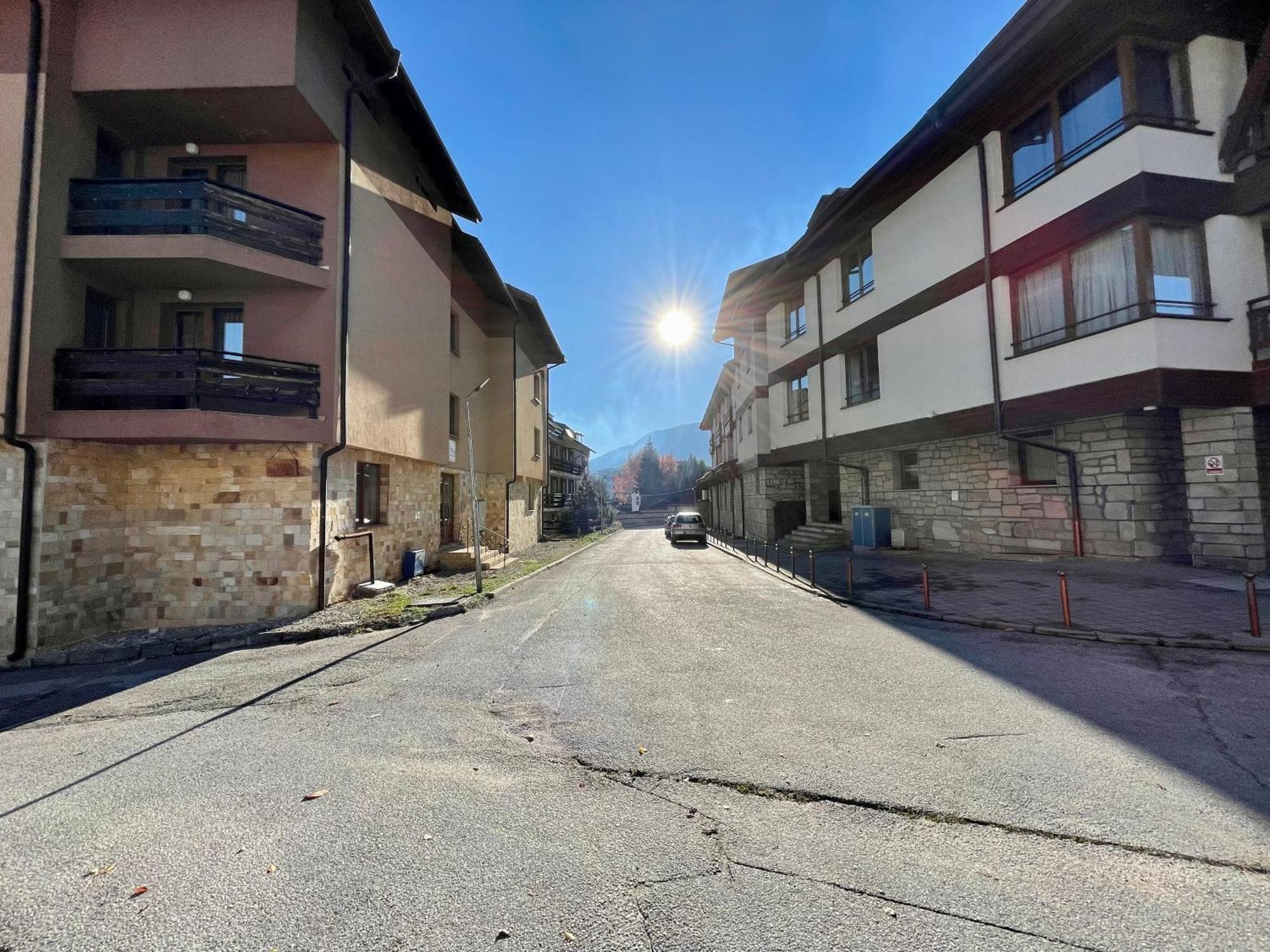 Private Apartments Next To Bellevue Residence Bansko Exterior photo